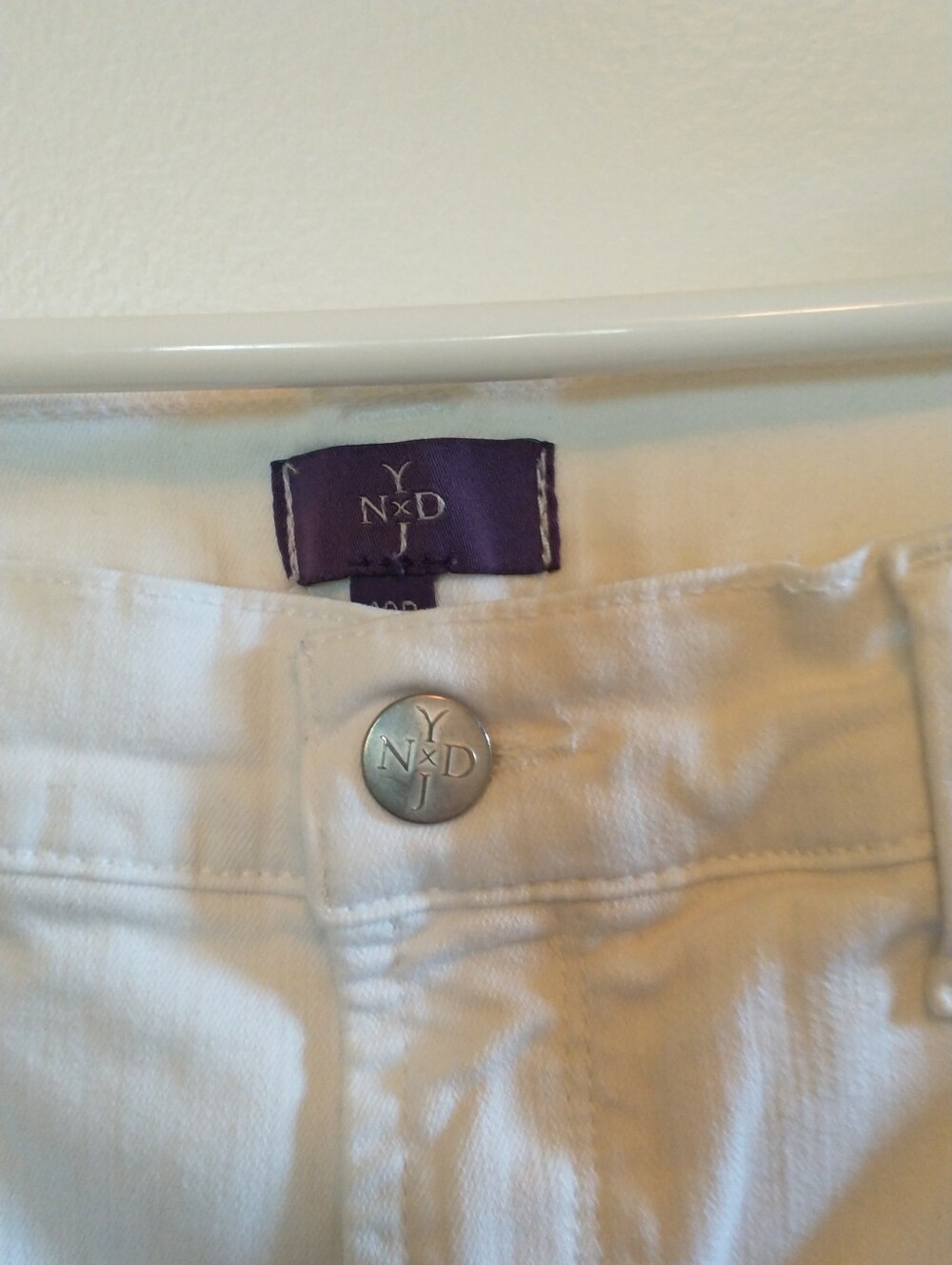 NYDJ White Womens Stretch Classic Preppy Trouser Denim Shorts 10P - Picture 4 of 11